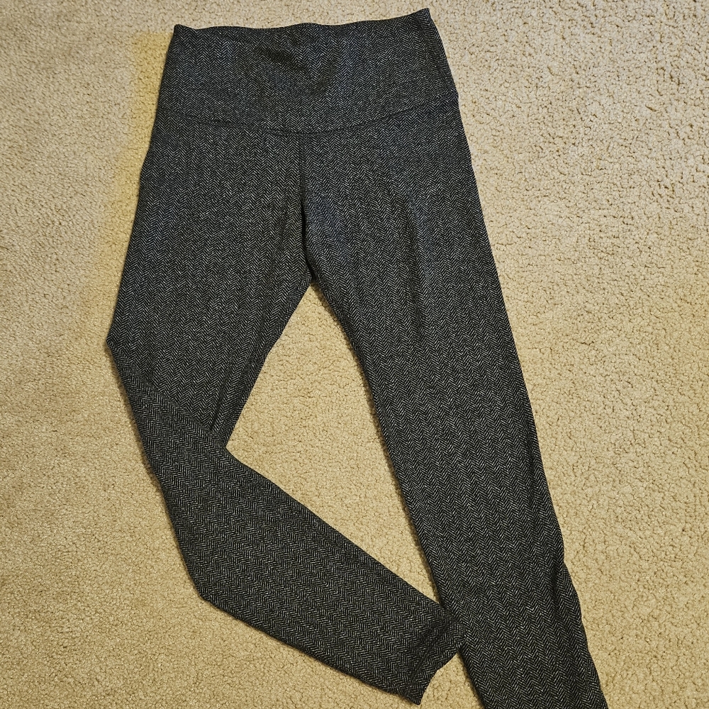 Womens Old Navy Althetic Leggings